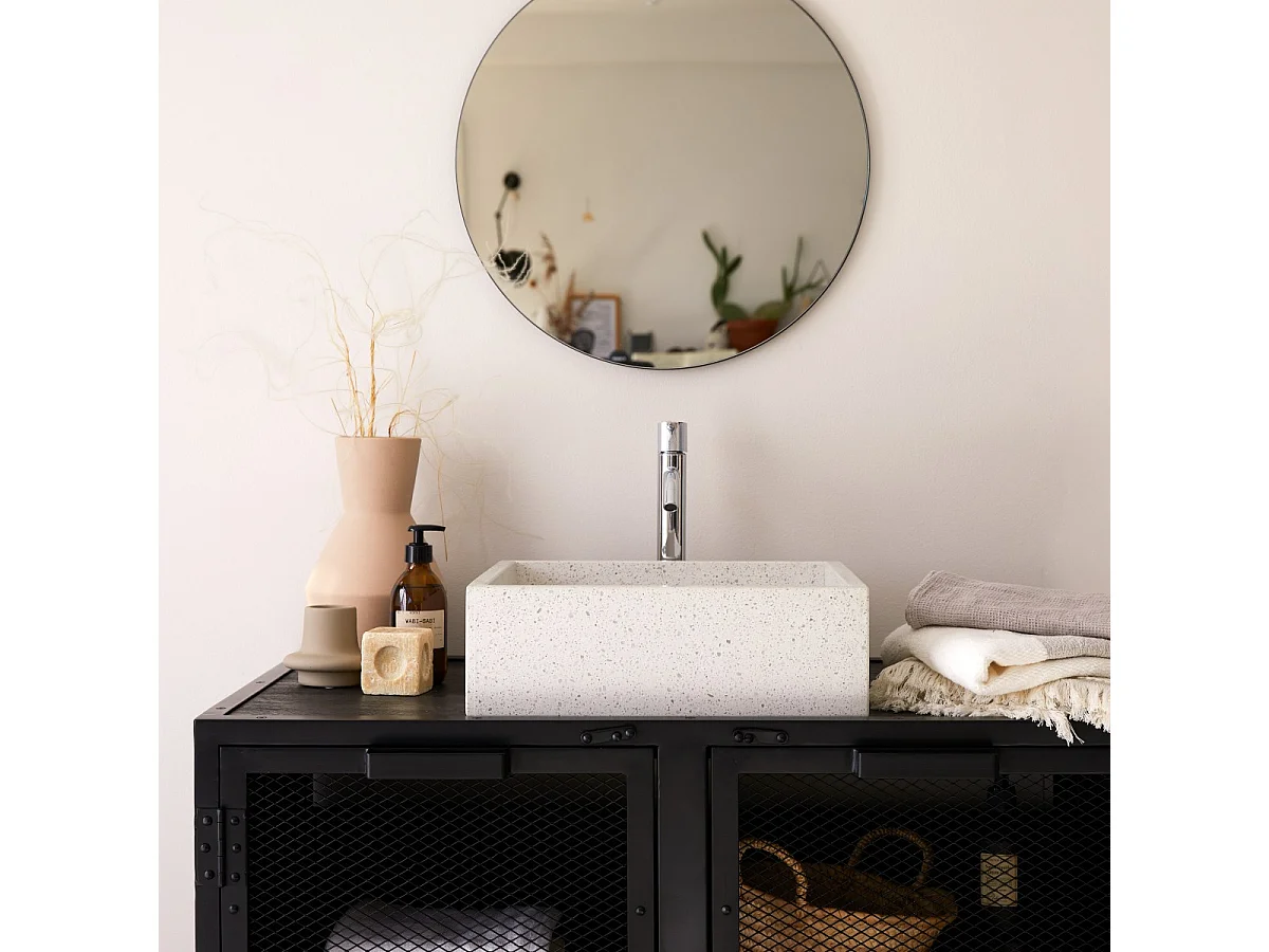 Elegantes Waschbecken aus Marmor- und Premium-Terrazzo Made White