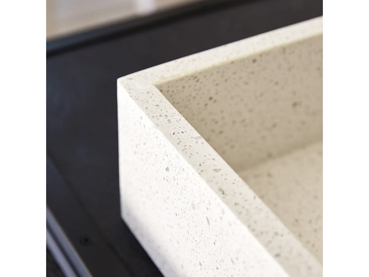 Elegantes Waschbecken aus Marmor- und Premium-Terrazzo Made White