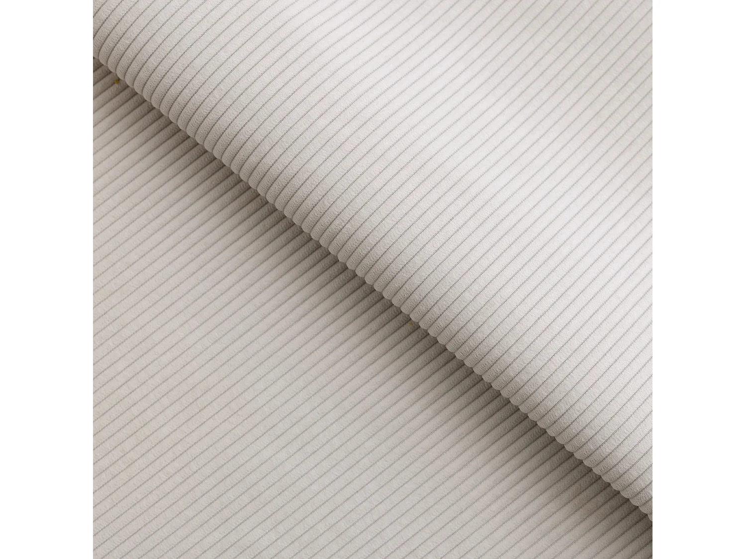 Fauteuil de salon pivotant pied chrome velours côtelé écru TIMELESS