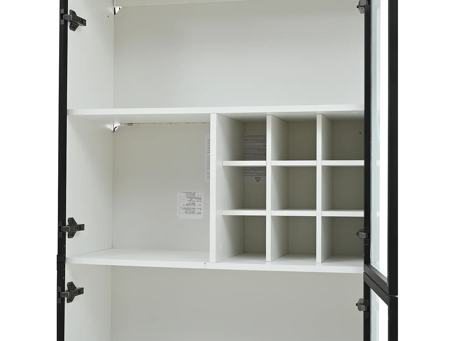 Vitrine branca com iluminação LED - Vitrine com suporte para garrafas e portas de vidro - cinco compartimentos de arrumação