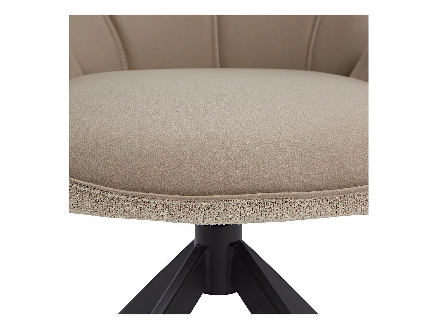 Esszimmerstuhl 60x90x59 cm Beige Moderner Eierstuhl Bouclé Leder