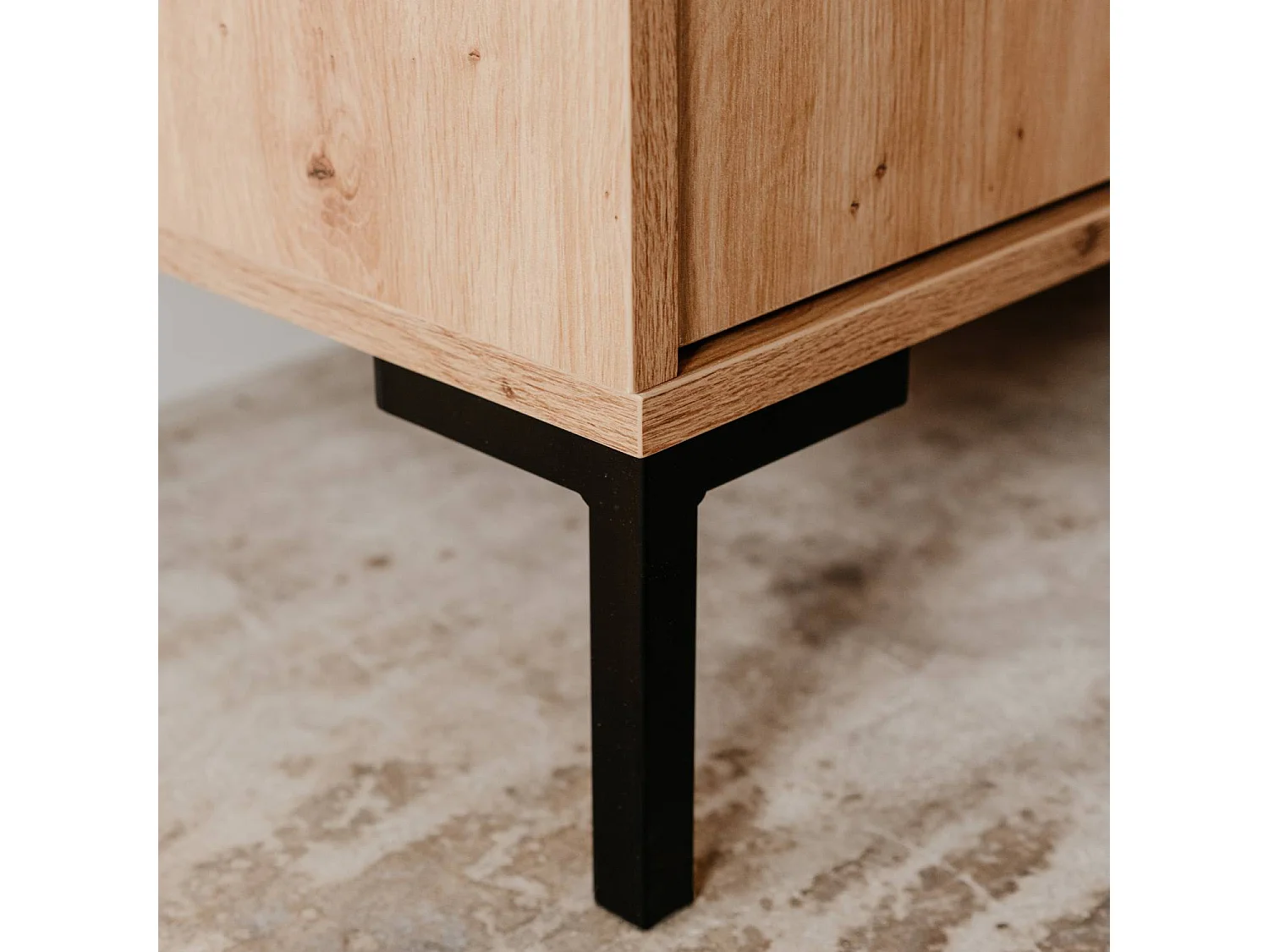 Sideboard 81x139x40 cm Eiche