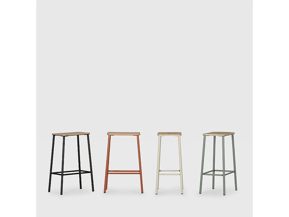 Noki - Lot de 2 tabourets de bar en bois et métal H65cm - Beige