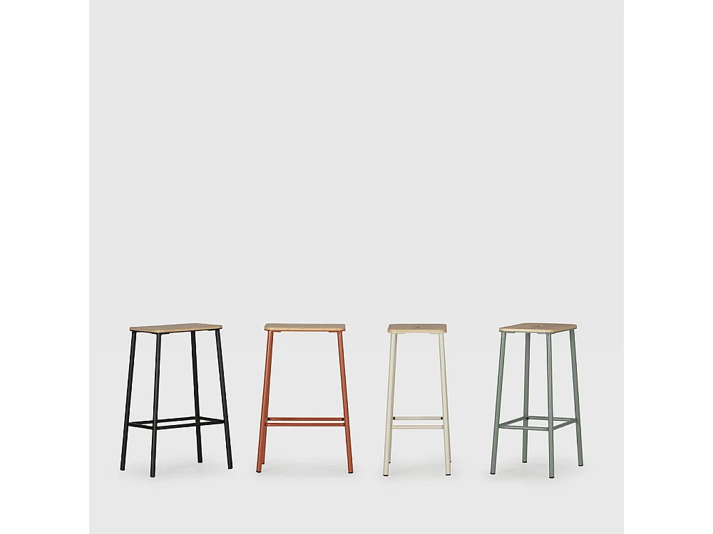 Noki - Lot de 2 tabourets de bar en bois et métal H65cm - Rouille