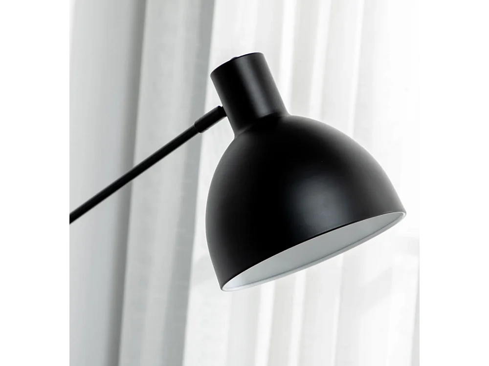 Stehleuchte Wohnzimmer, höhenverstellbar, Bodenschalter; 30 m x 30 cm x 131 cm Schlafzimmer