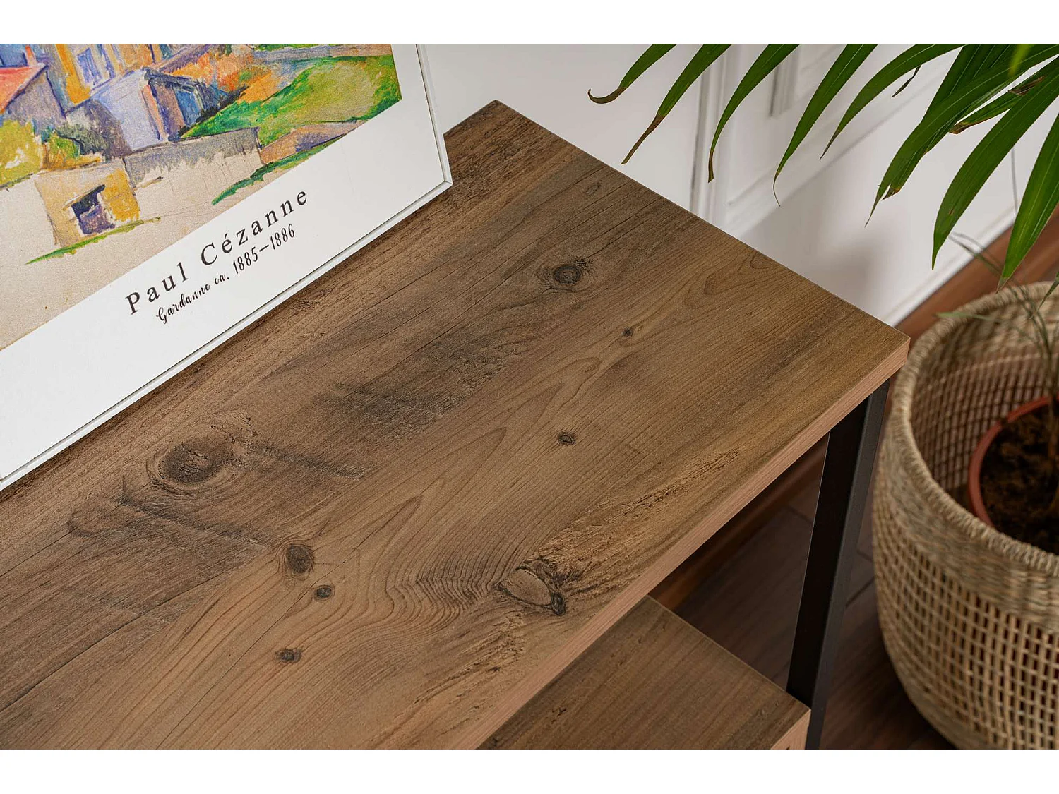 Elegante credenza, pino atlantico e nero, 120 x 77 x 29,5 cm | Rivestimento in melamina al 100%, verniciatura a polvere elettrostatica, profilo in met