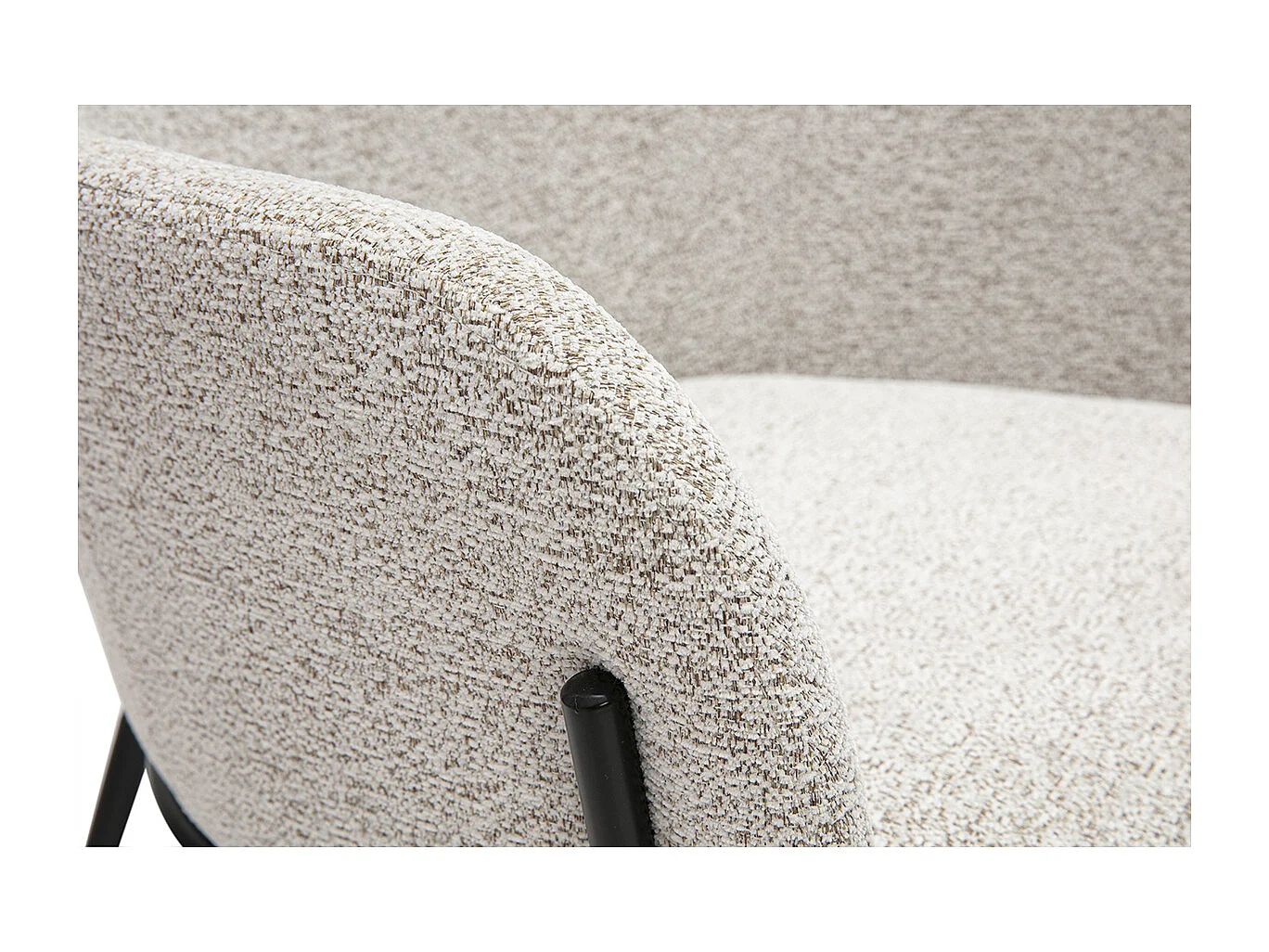 Chaise design en tissu velours chenille beige et métal noir TULUM