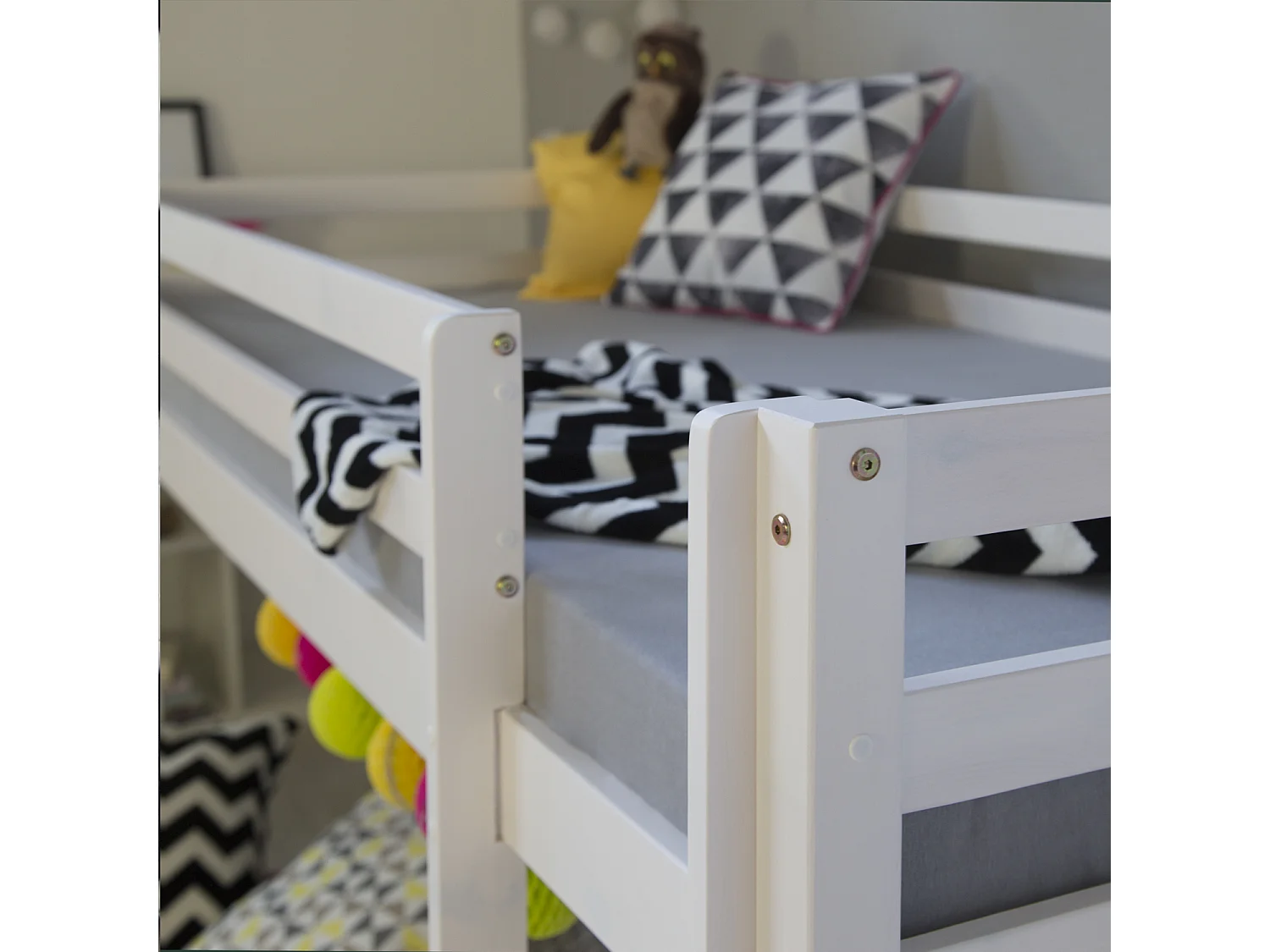 Lit superposé 207x110x97 cm cabine blanche