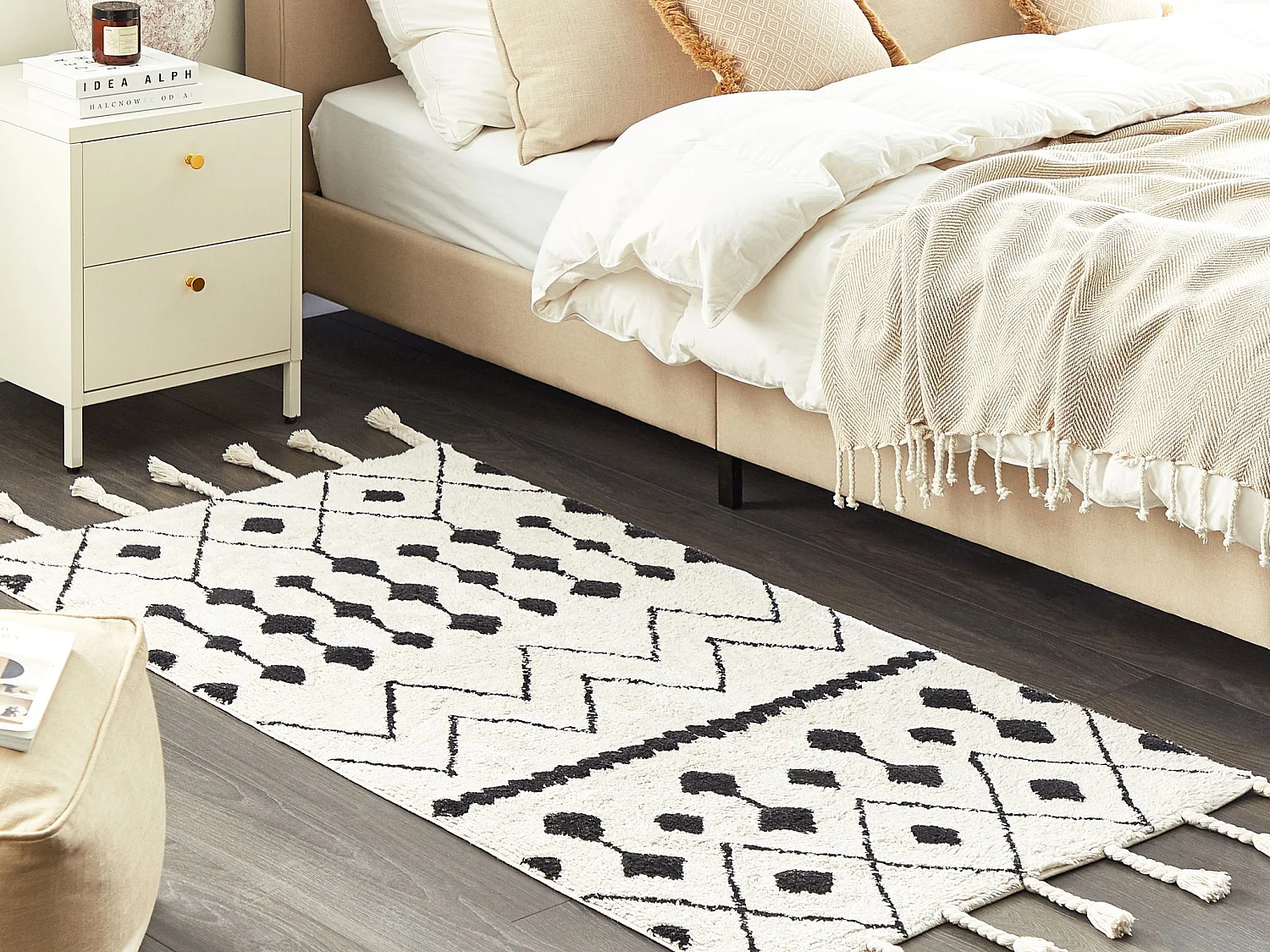 Tapis en coton blanc et noir 80 x 150 cm KHEMISSET