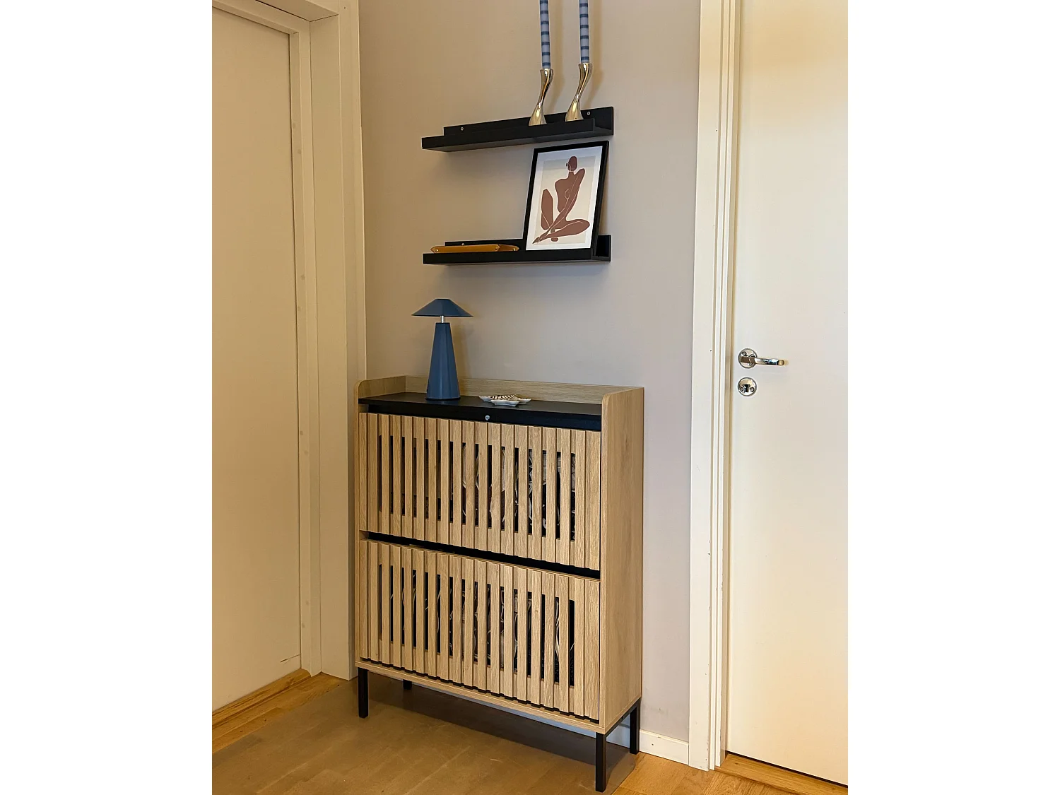 Shoe Storage Cabinet GYMPIE Light Brown