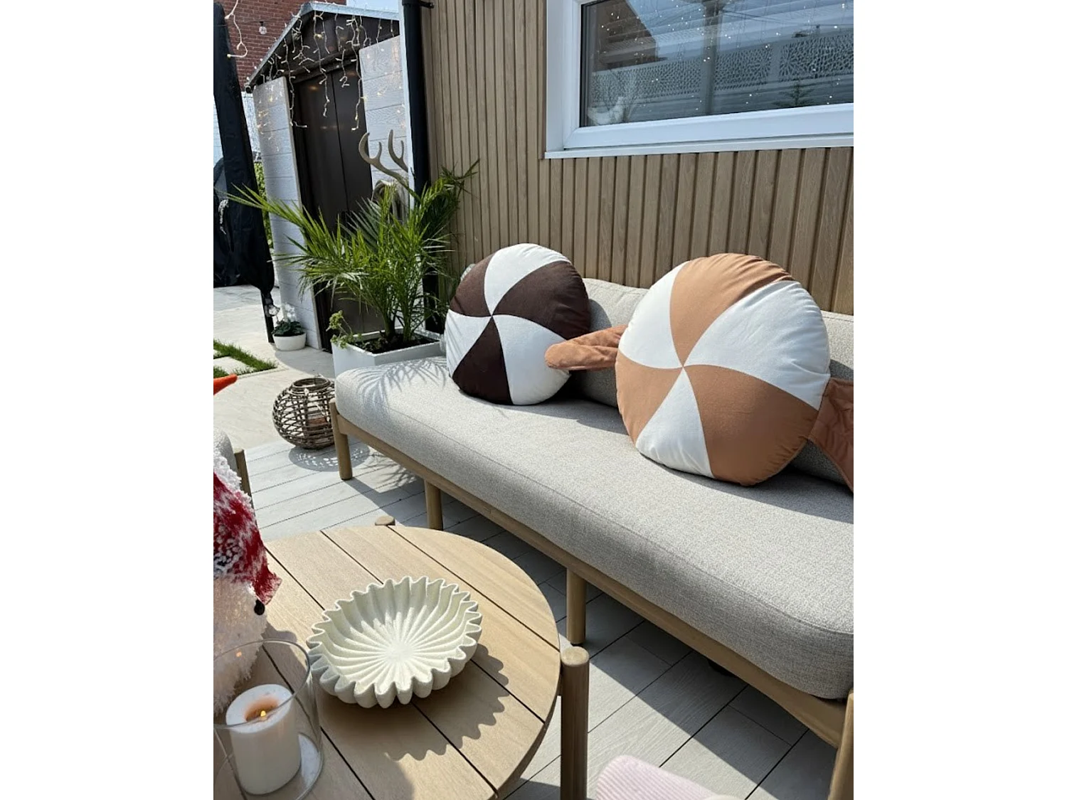 Lot de 2 coussins décoratifs WHIRL CANDY 60 x 60 cm Tissu Marron/blanc Motif de Noël