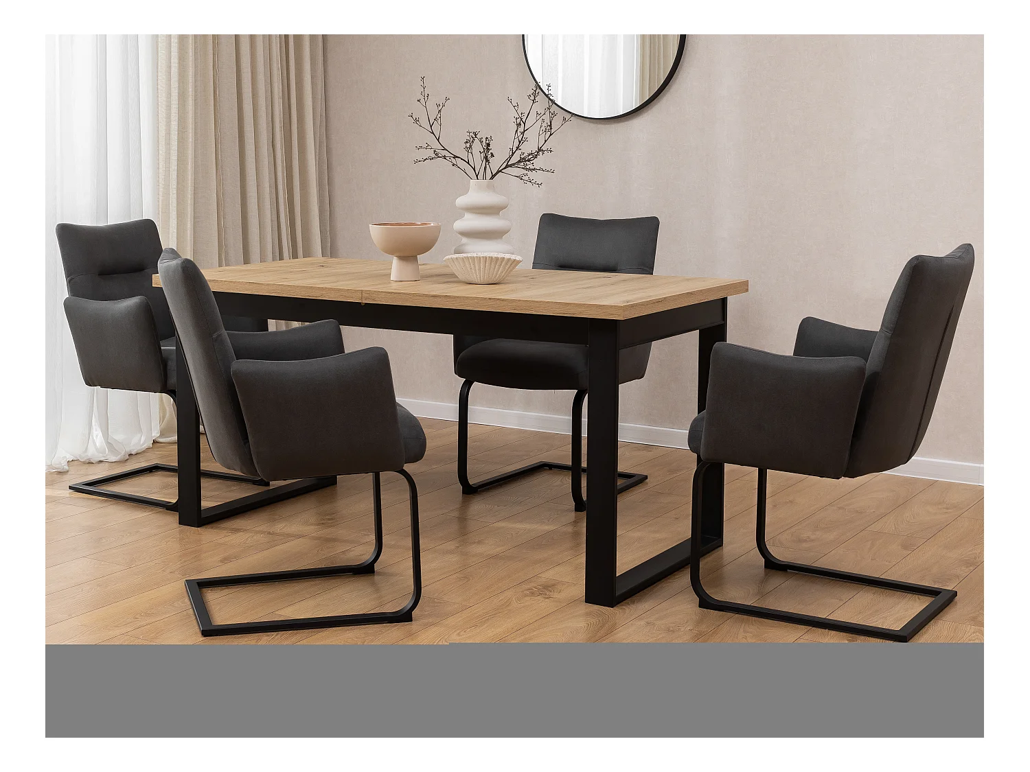 Chaise rembourrée au design moderne, en microfibre anthracite effet vintage, avec accoudoirs et piètement luge en métal noir - Hera