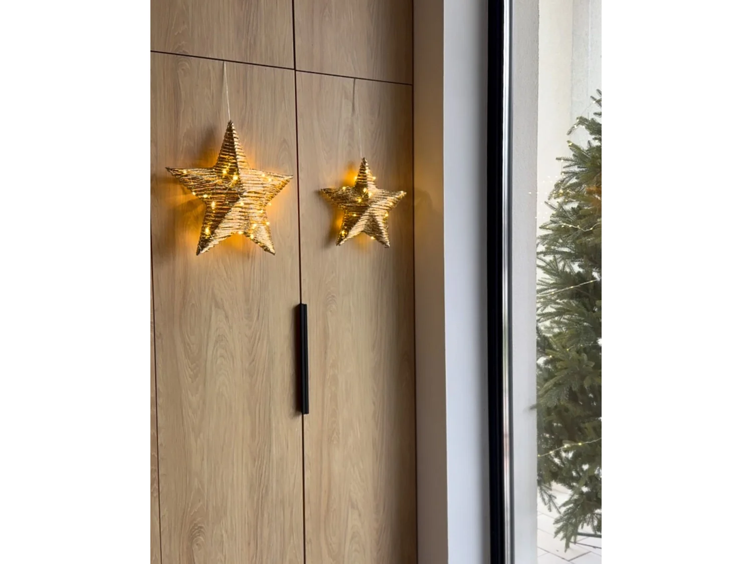 Set of 2 Christmas Decorations LED HAMPEN Star 24/30 cm Gold