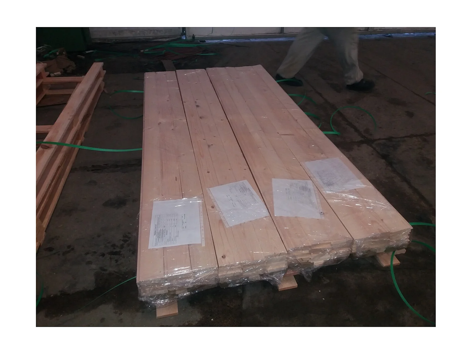 Pavimento universale per casette  18 mm - pacchetto da 3m2 - Impregnato - POD05 - ALTANKA