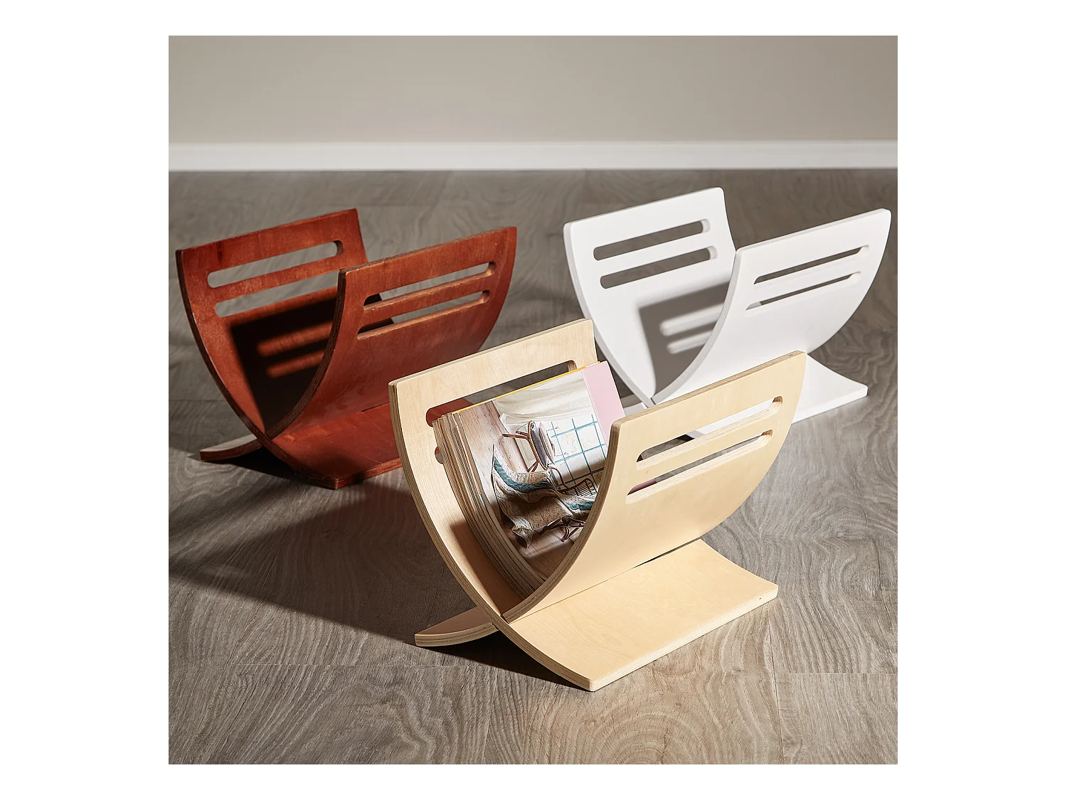 Krantenrek 30x29x36 cm wit