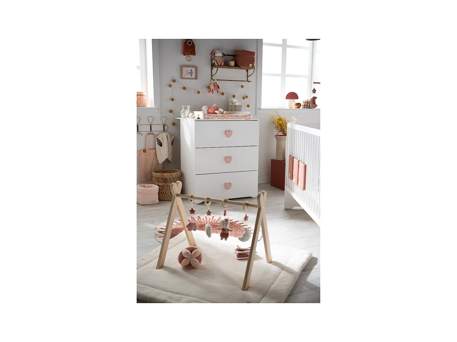 Chambre complète bébé avec lit 120x60cm et commode à langer 3 tiroirs BASIC - BabyPrice