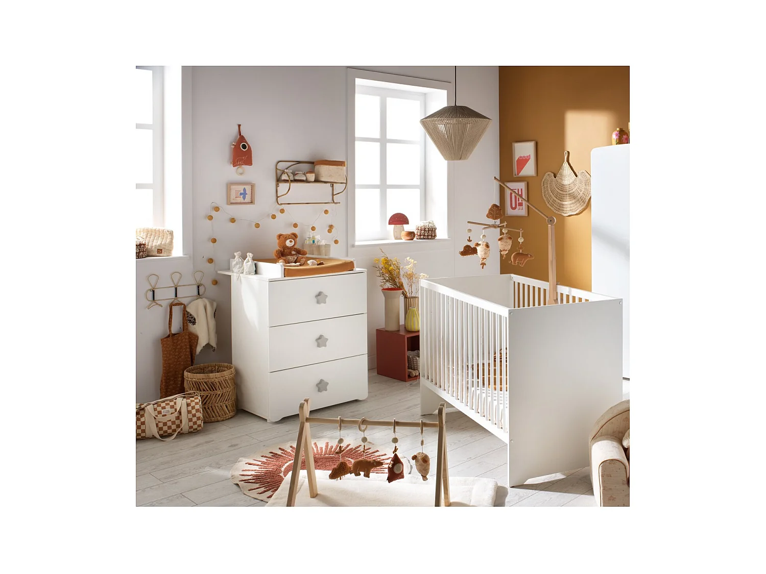Chambre complète bébé avec lit 120x60cm et commode à langer 3 tiroirs BASIC - BabyPrice