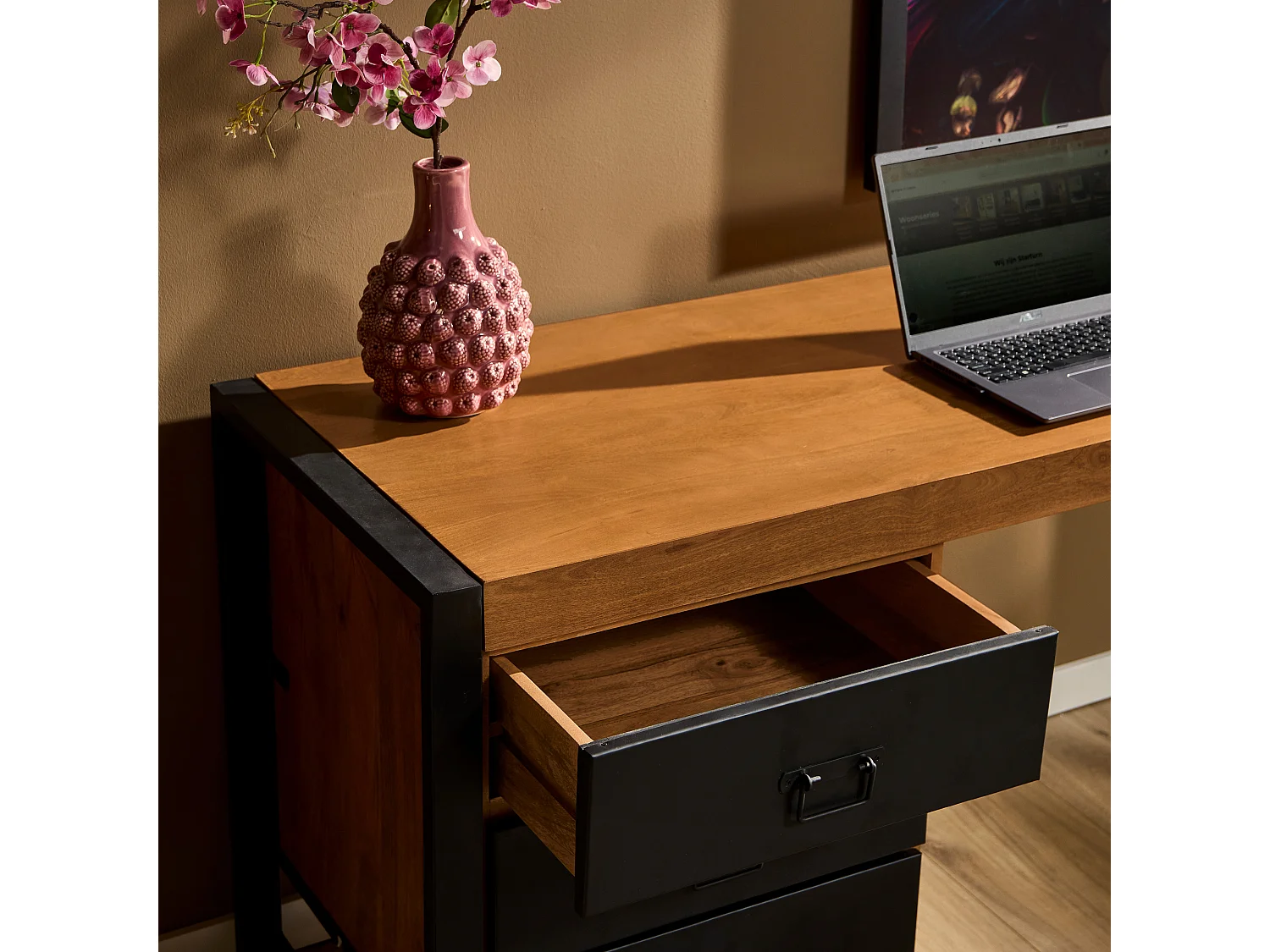 Bureau Boaz - 58x145x74cm - Bruin