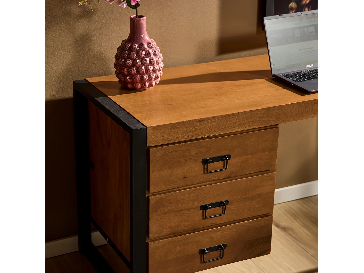 Bureau Boaz - 58x145x74cm - Bruin