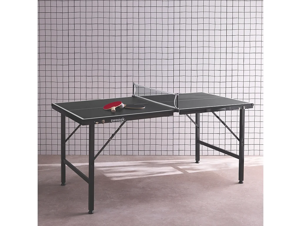 Mini tavolo da ping pong pieghevole per interni con 2 racchette e 3