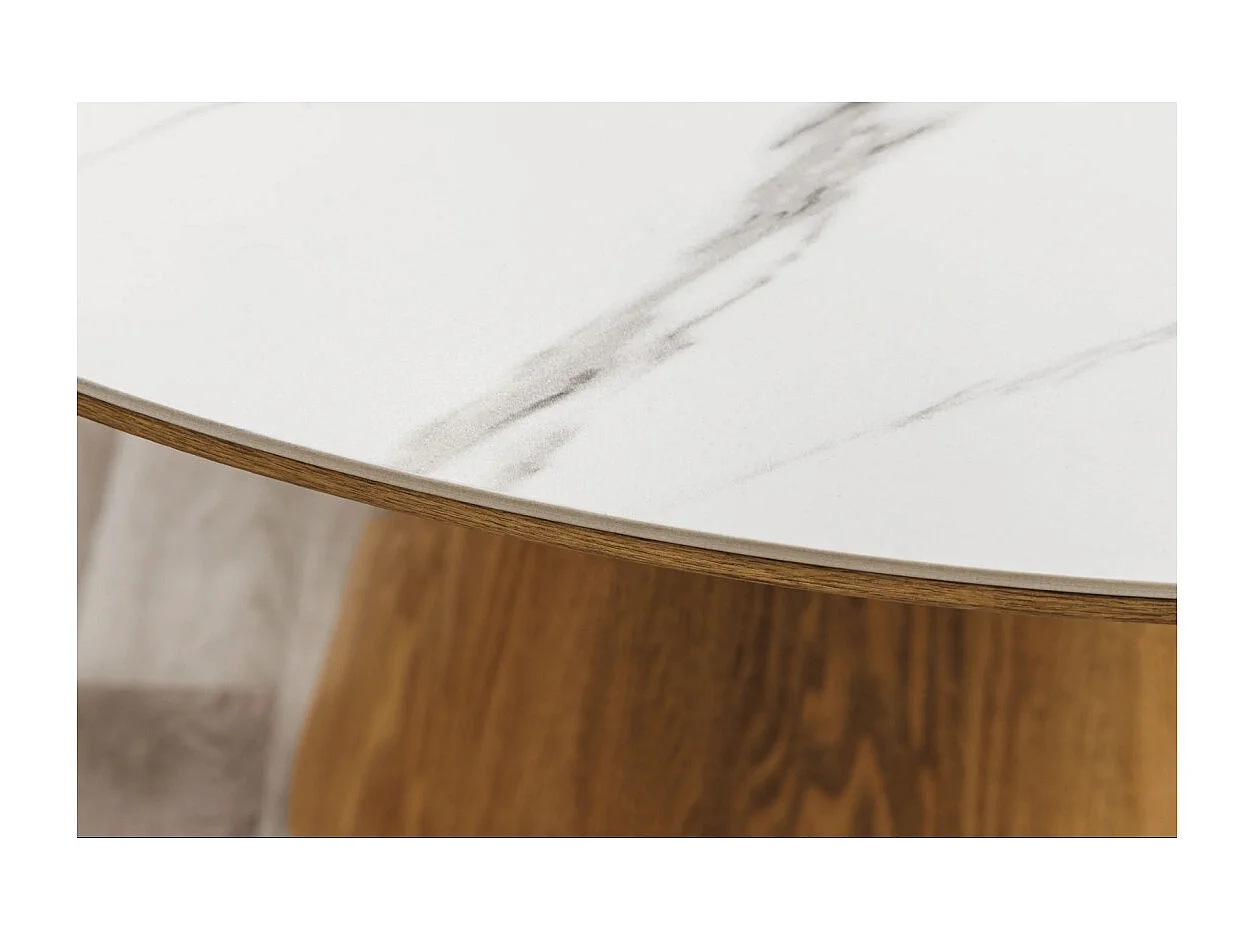 Tavolo da pranzo LUMEA – Rotondo 120 cm – Piano in ceramica effetto marmo bianco e piede in noce – Stile contemporaneo