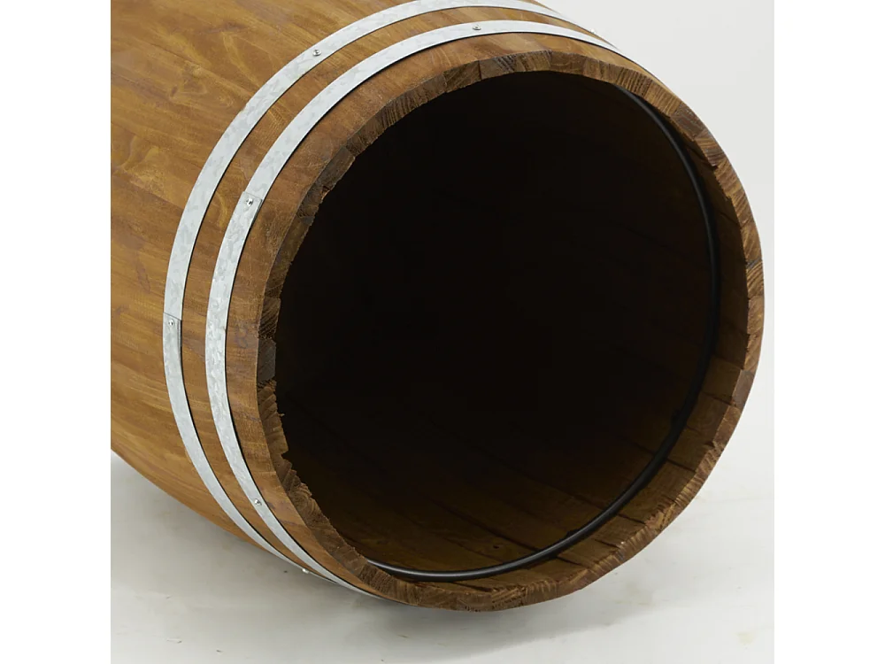 Tonneau en bois vieilli