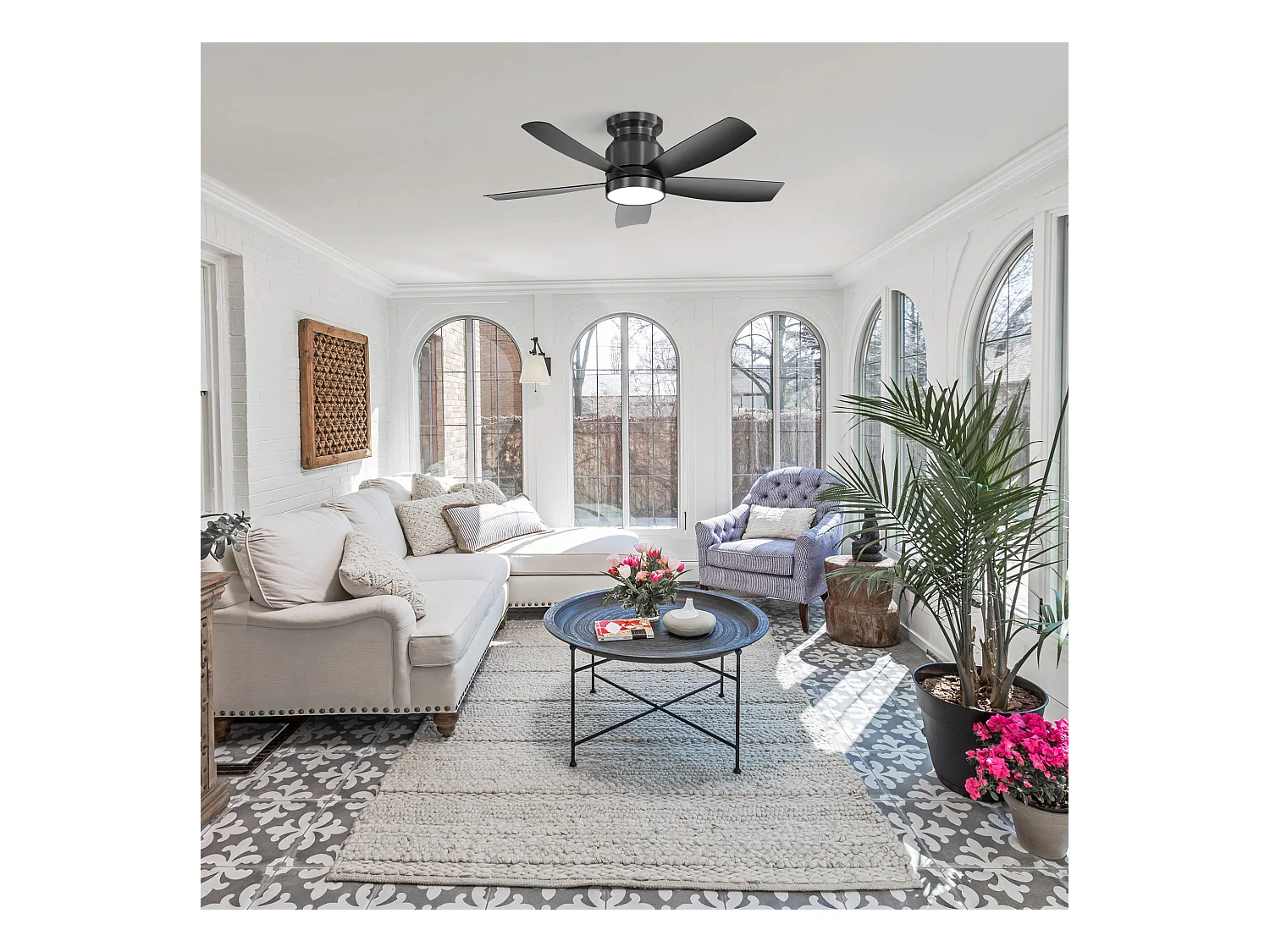 Ventilateur de plafond 42 pouces avec éclairage LED 18W, télécommande, 5 pales ABS, moteur DC réversible, noir (106.68x106.68x23.11 cm)