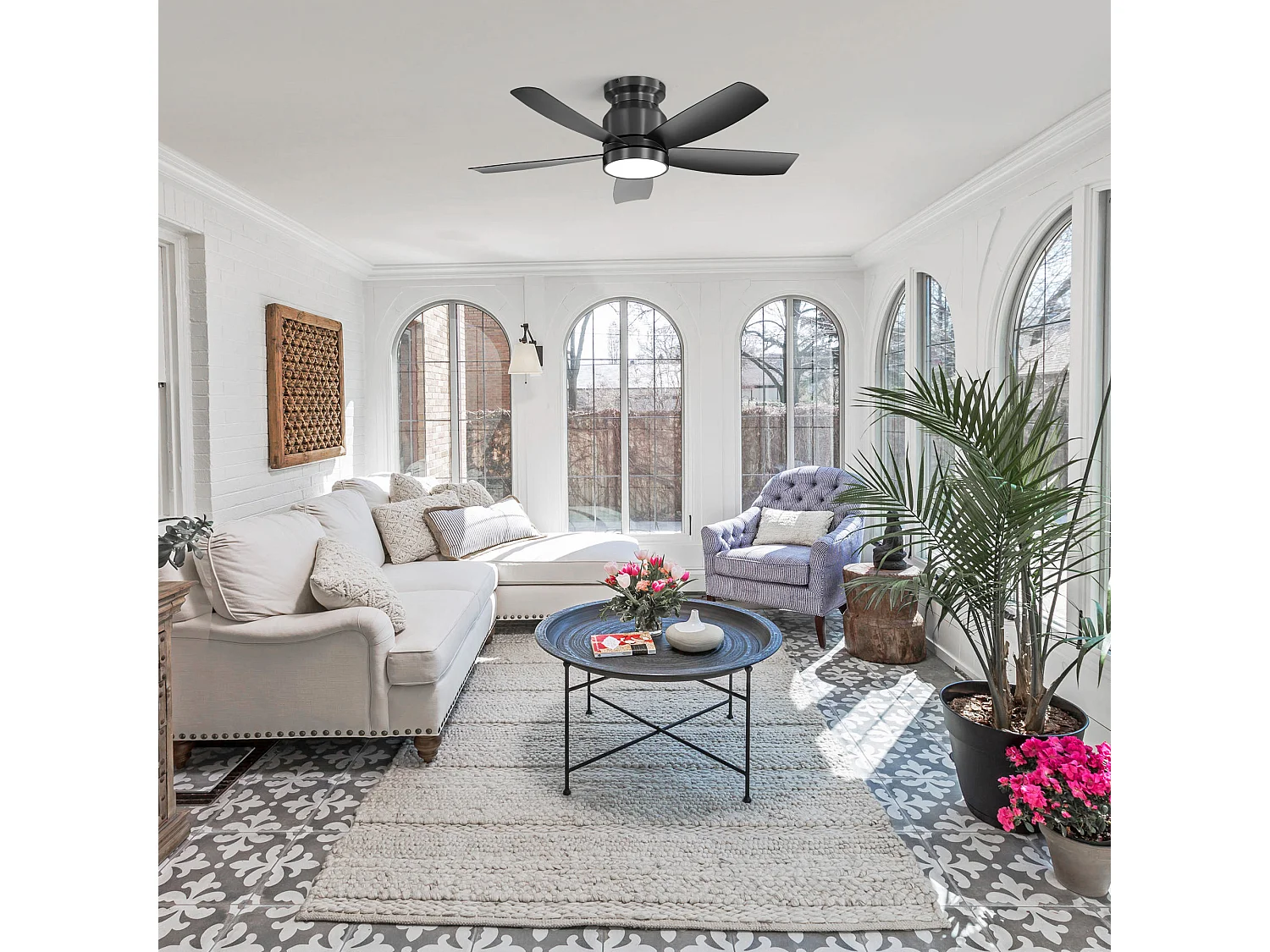 Plafondventilator van 42 inch met 18W LED-verlichting, afstandsbediening, 5 ABS-bladen, omkeerbare DC-motor, zwart (106,68 x 106,68 x 23,11 cm)