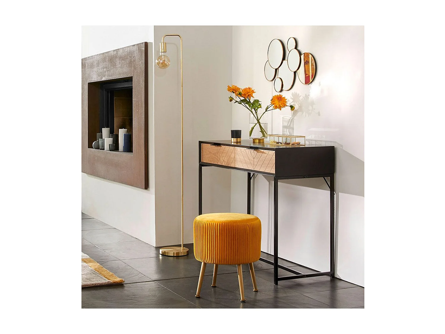 Tabouret en Velours Ocre plissé H 41 cm