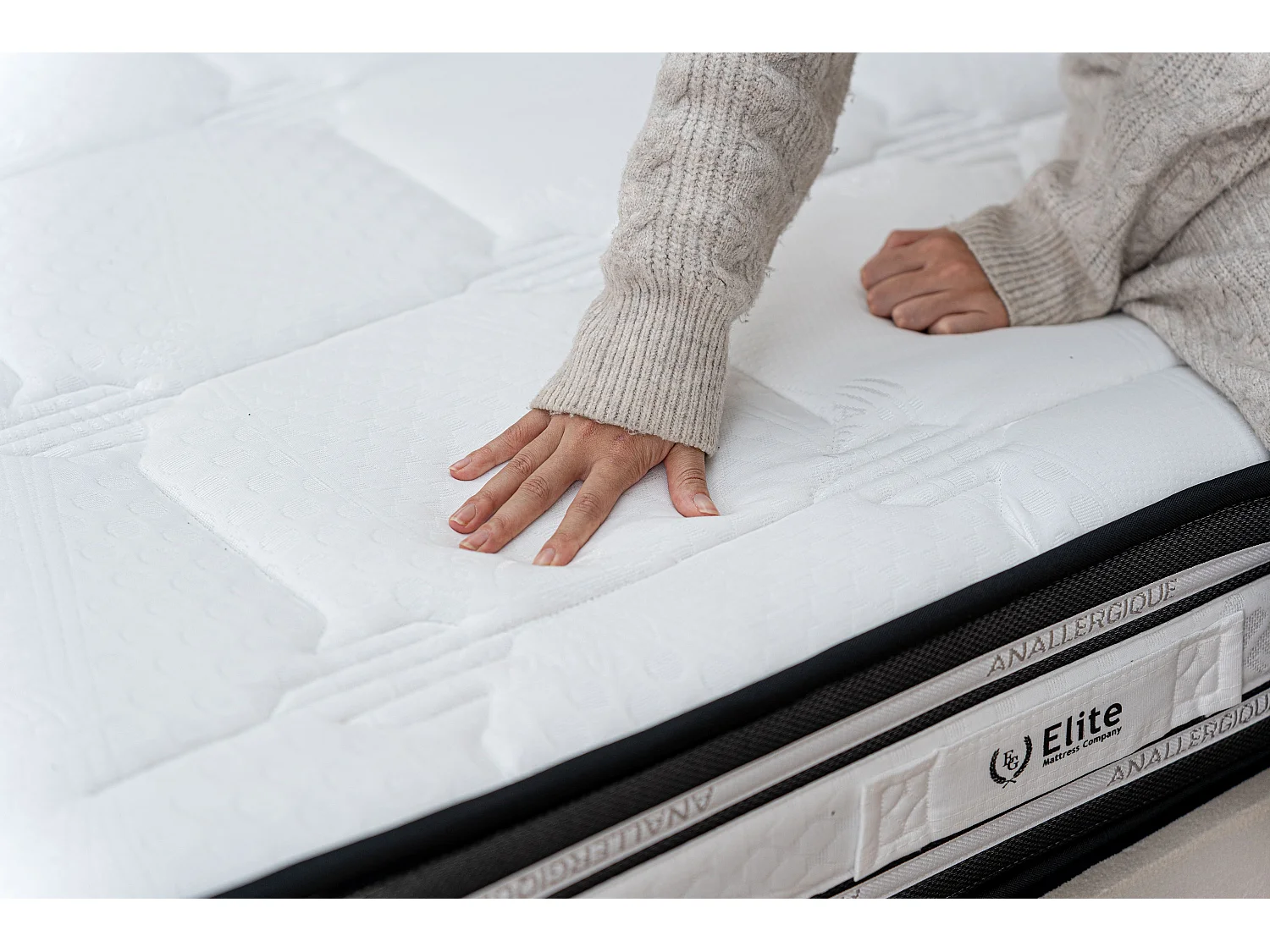 Matelas Grand confort 80x200 cm Hauteur 22 cm Mousse Polyuréthane Hypoallergénique Aération Optimisée Soutien mi-ferme