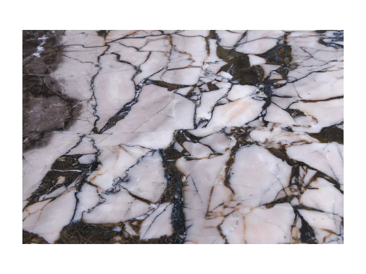 Table de salle à manger NERA – Ovale 200 cm – Plateau marbre gris – Pieds métal or – Style chic