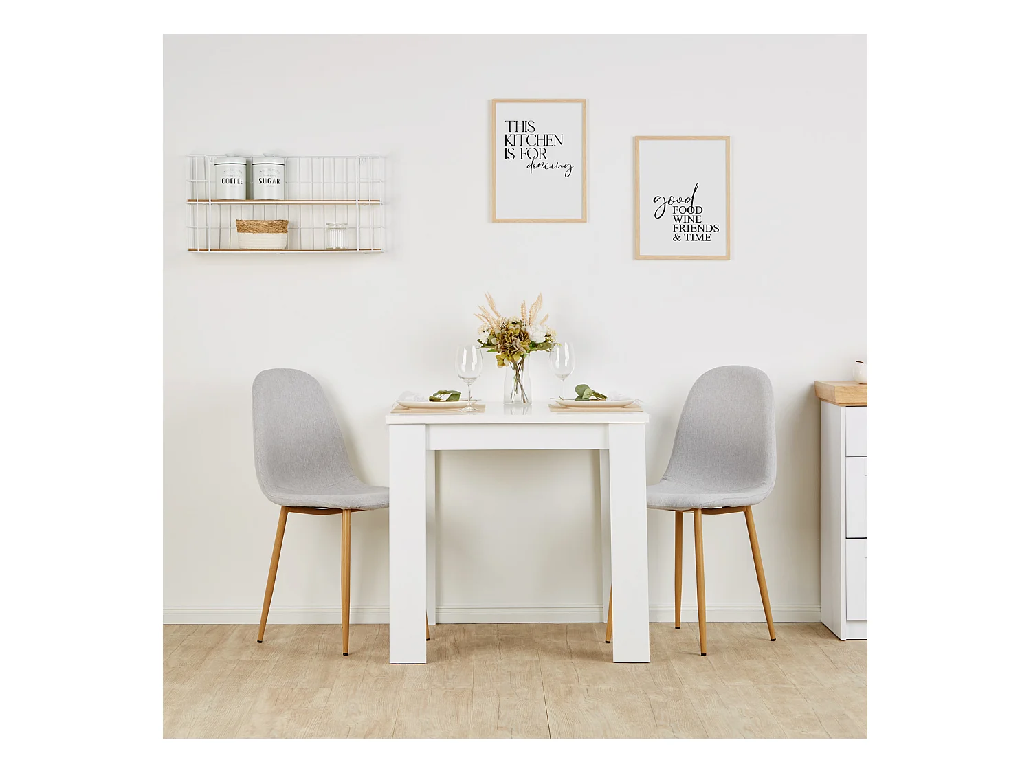 Esstisch 80x80x75 cm weiß mit 2 Stühlen grau