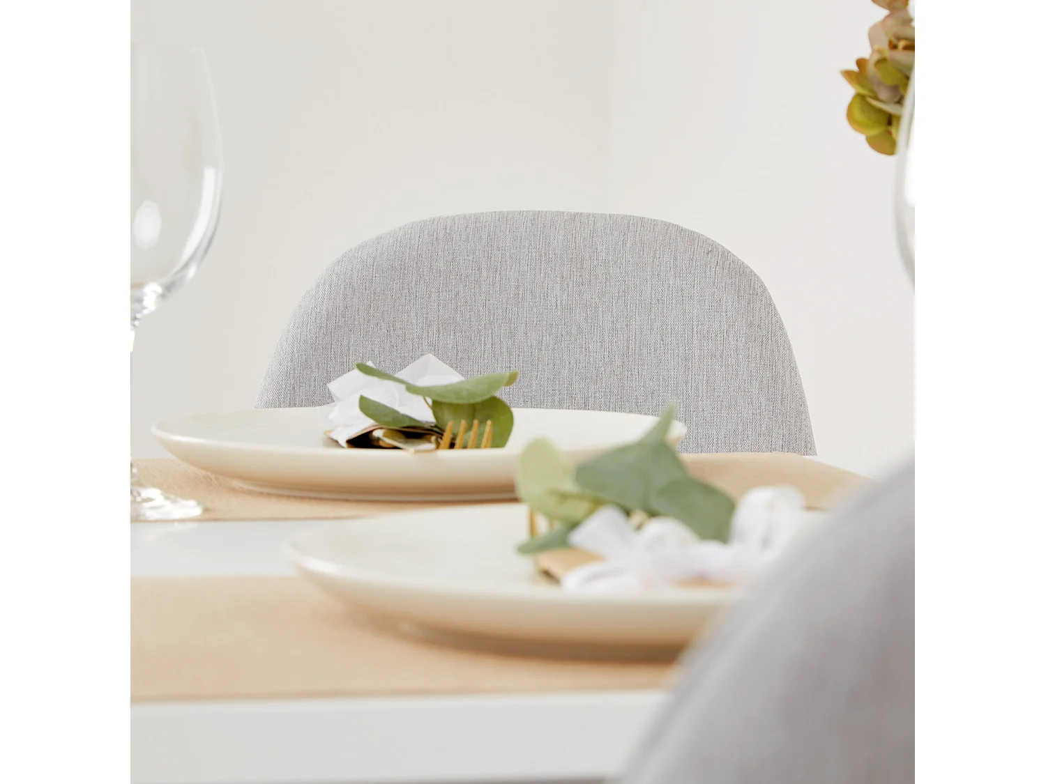 Table à manger 80x80x75 cm blanche avec 2 chaises grises