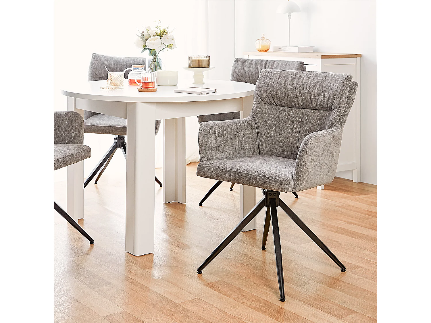 Esstisch 106x106x77 cm weiß rund