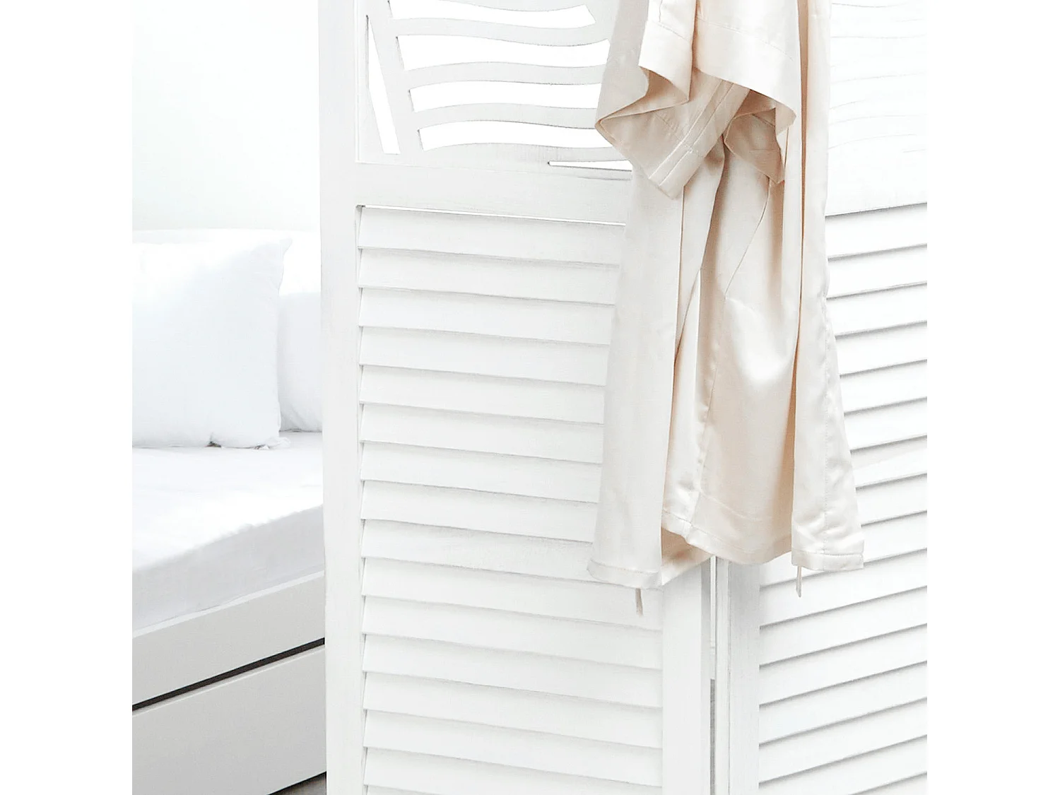Paravent 3 volets en bois blanc, séparateur de pièce 170x120x2,2 cm