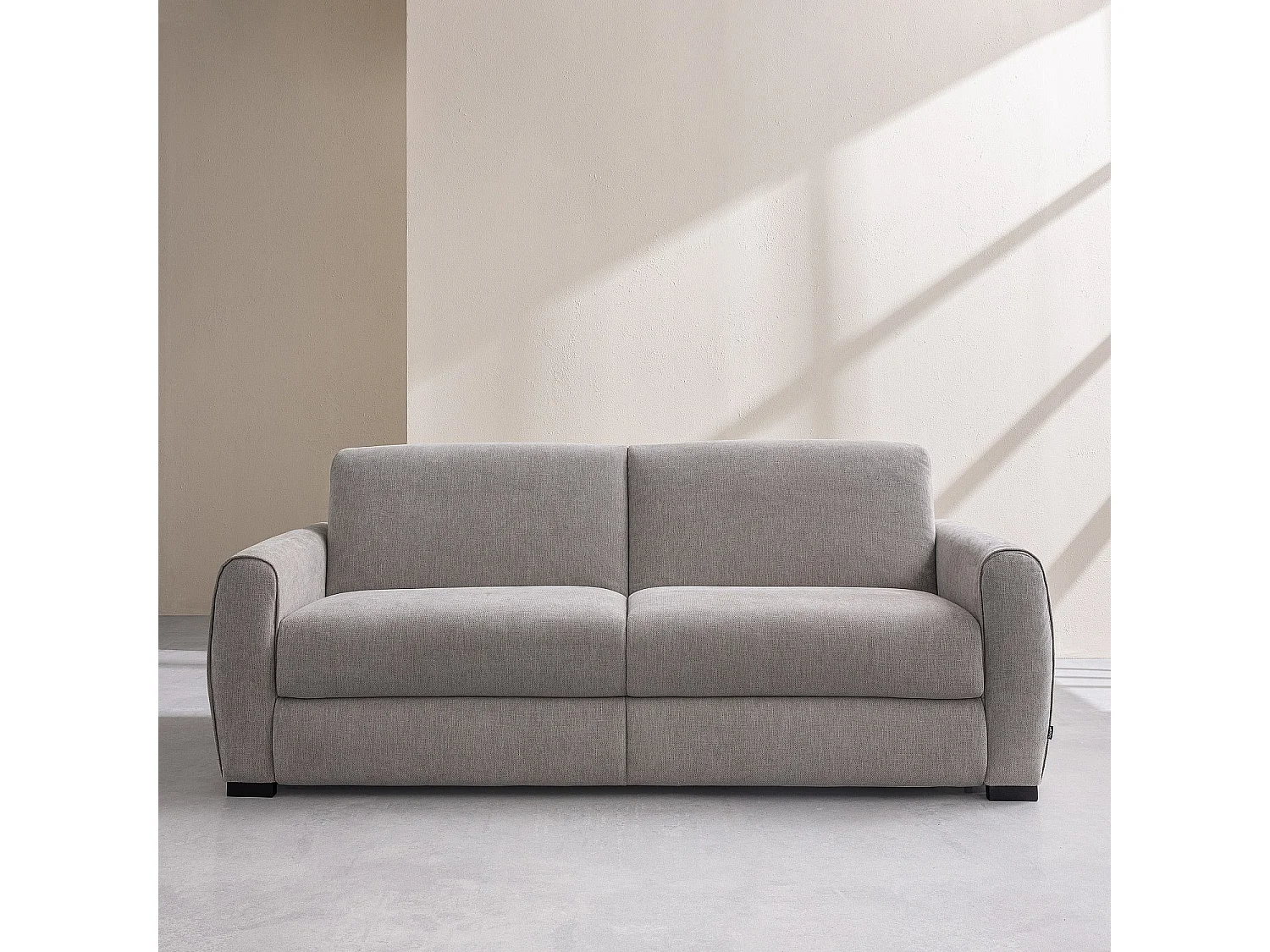 Canapé convertible 3 places - Couchage 160 cm - Matelas 16 cm - Tissu chenille déperlant Lugano - Gris clair