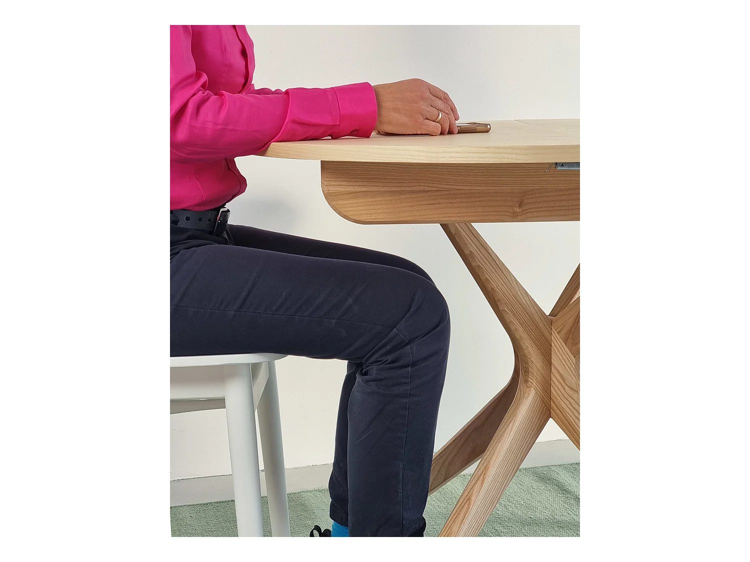 Table à manger ronde extensible 90cm Jubi Frêne