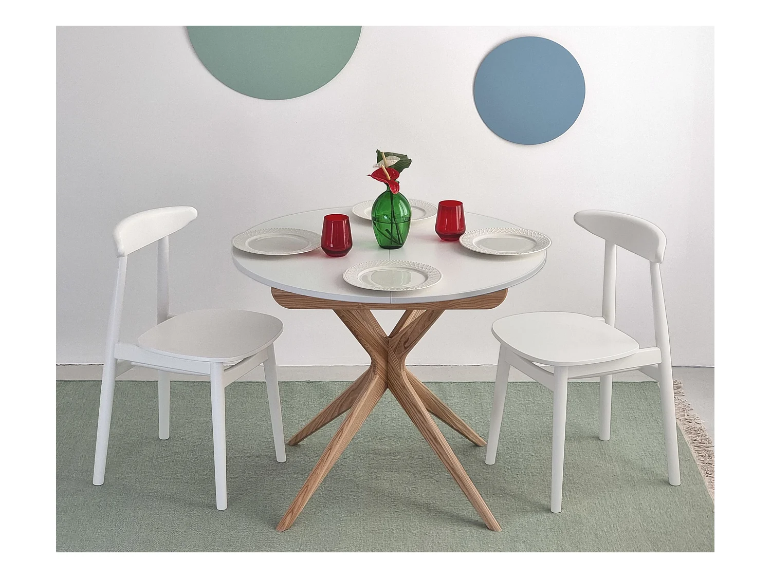 Table à manger ronde extensible 90cm Jubi Bleu Doux | Pied en frêne