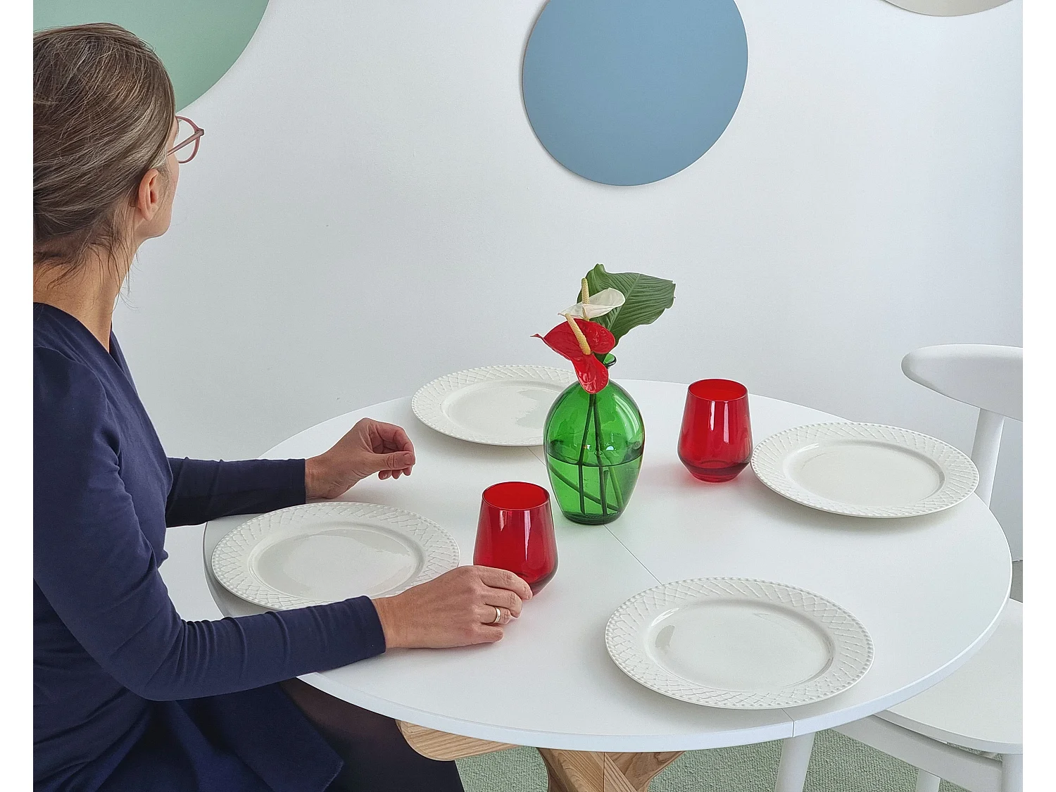 Ronde uitschuifbare eettafel 90cm Jubi Antiekroze | Essenhouten poot