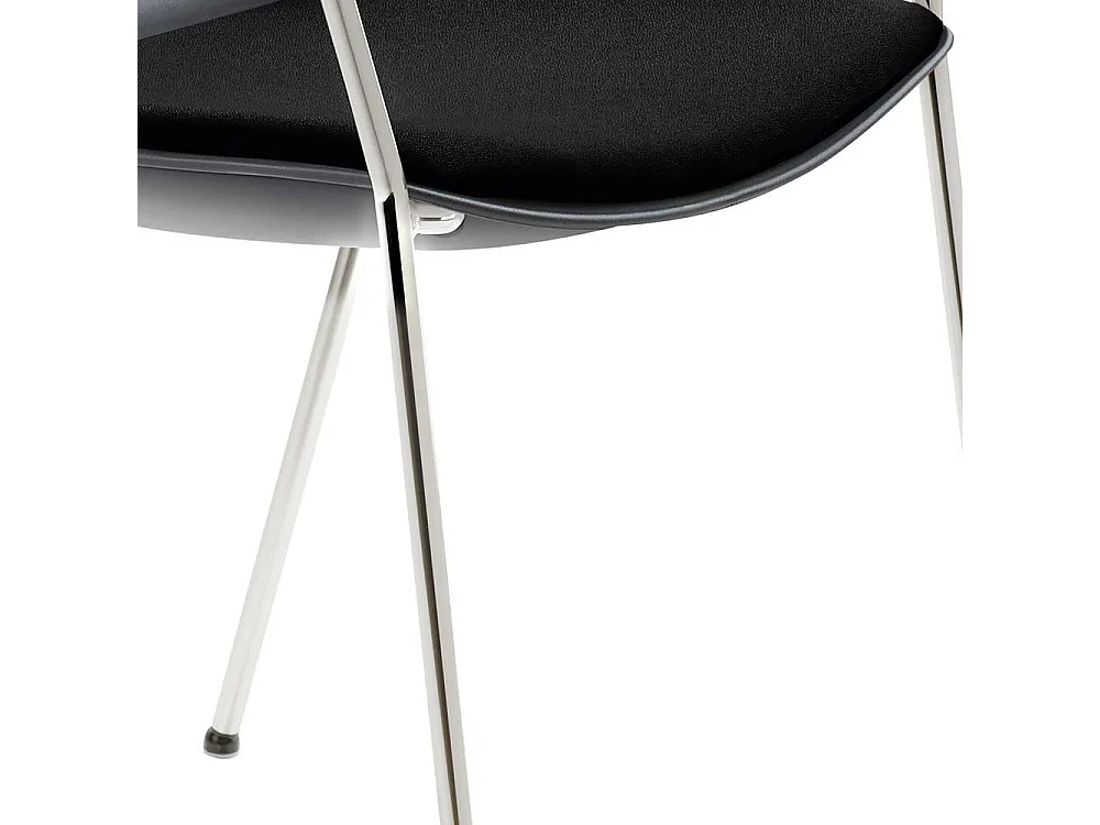 Stapelstuhl in Anthrazit und Schwarz verchromten Armlehnen