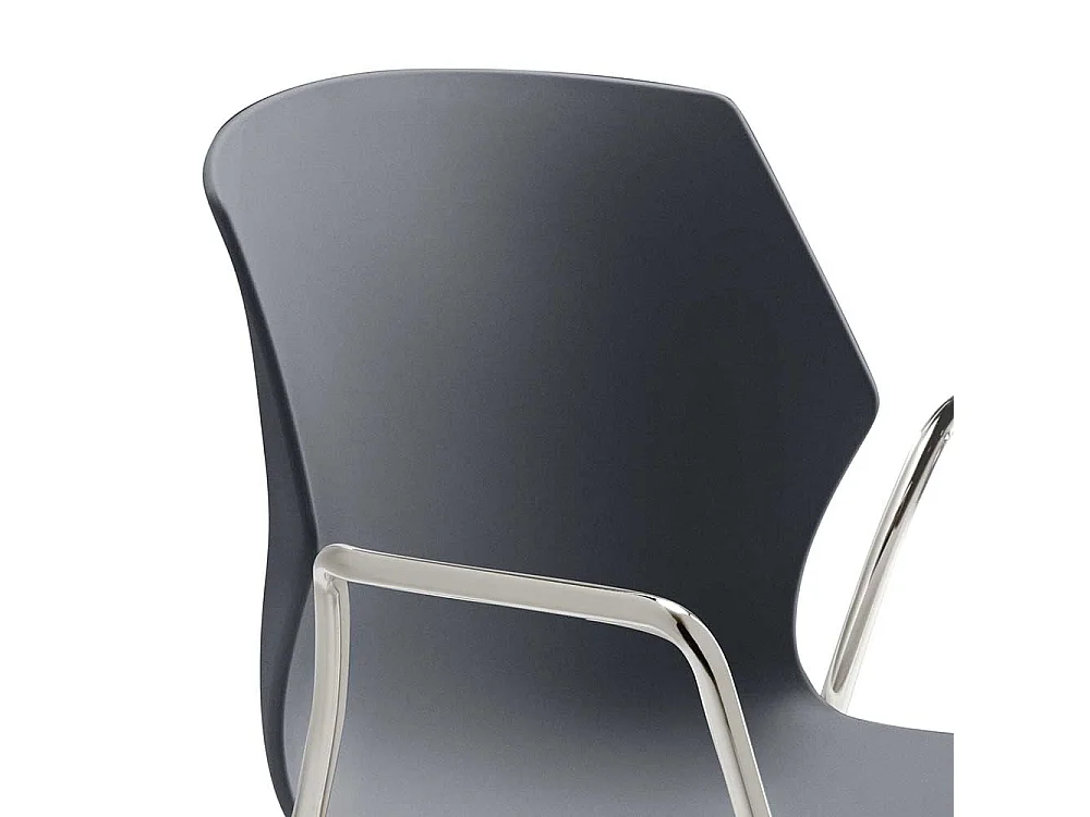 Armstuhl in Anthrazit Kunststoff Made in Germany