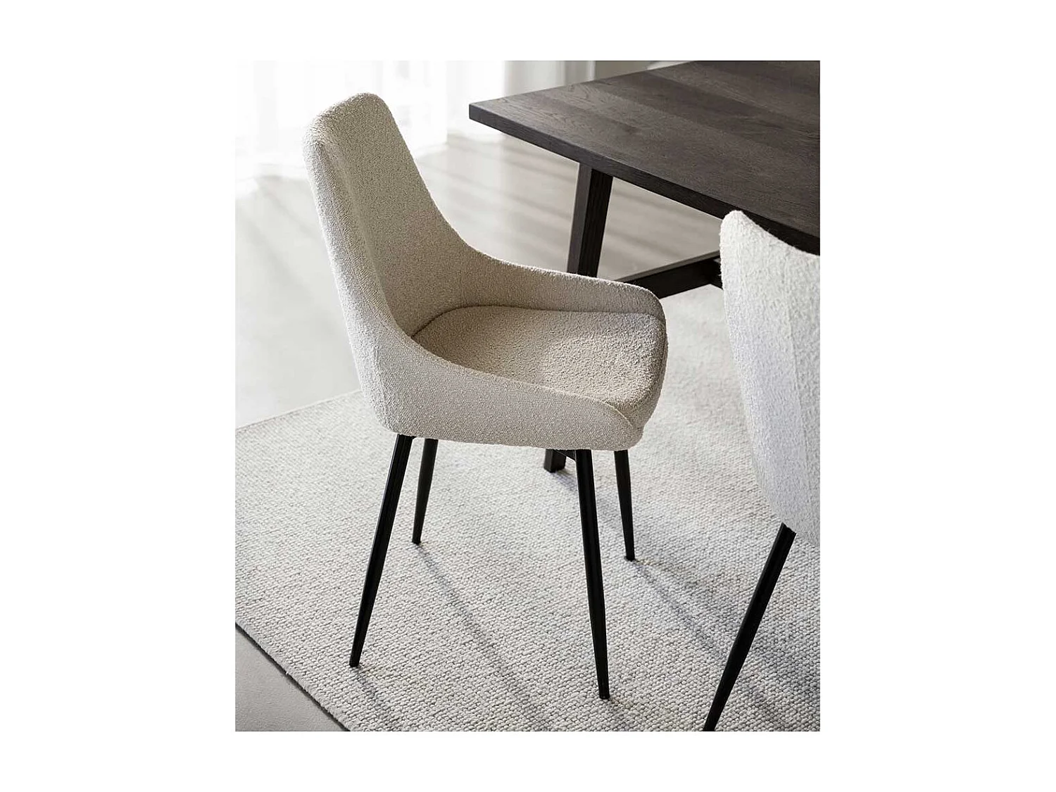 Boucle Polsterstühle in Beige Gestell aus Metall (2er Set)