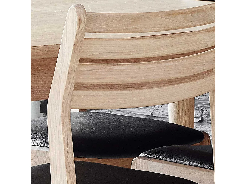 Eichenholzstuhl massiv und Bianco geölt Ledersitz in Schwarz (2er Set)