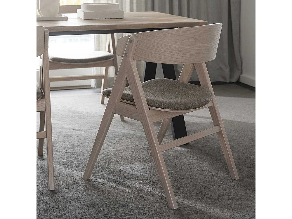 Esstisch Stühle in Eichefarben White Wash Webstoff Hellbraun (2er Set)