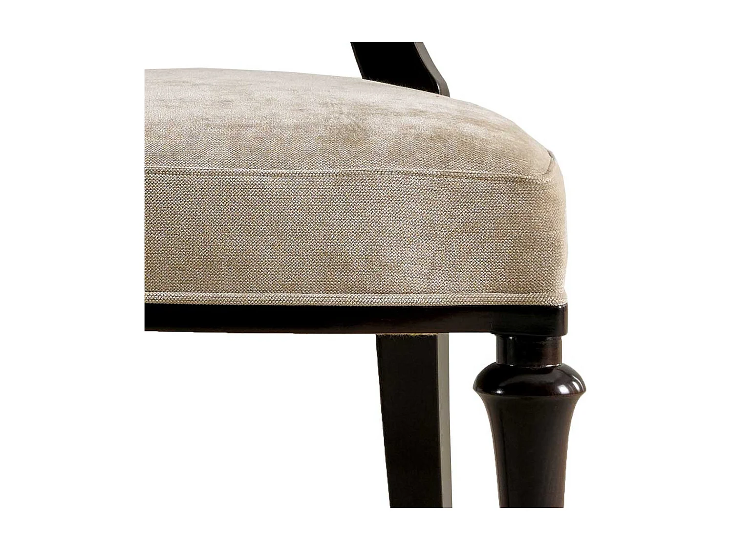 Polsterstuhl in italienischem Design Gestell aus Massivholz