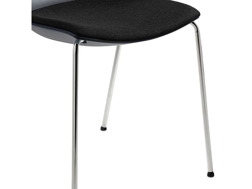 Kunststoffstuhl in Anthrazit gepolsterter Sitzfläche