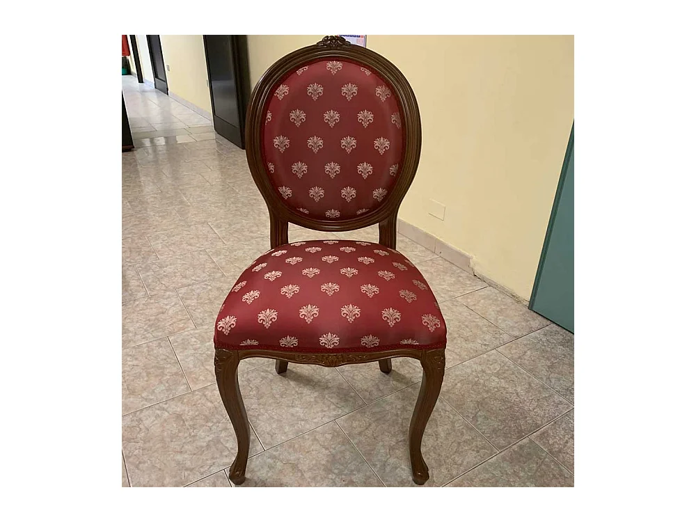 Stuhl in Rot Goldfarben gemustert Barock Design