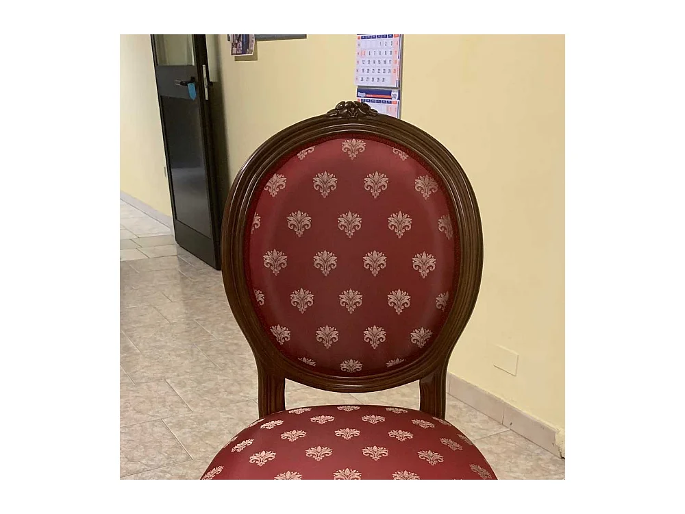 Stuhl in Rot Goldfarben gemustert Barock Design