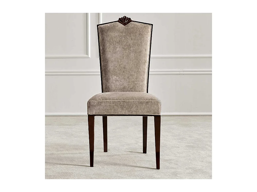 Hochwertiger Esszimmerstuhl in italienischem Design hoher Lehne