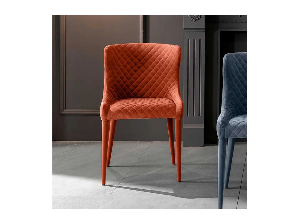 Polsterstuhl Esszimmer mit aufwendigen Steppungen Gestell bezogen